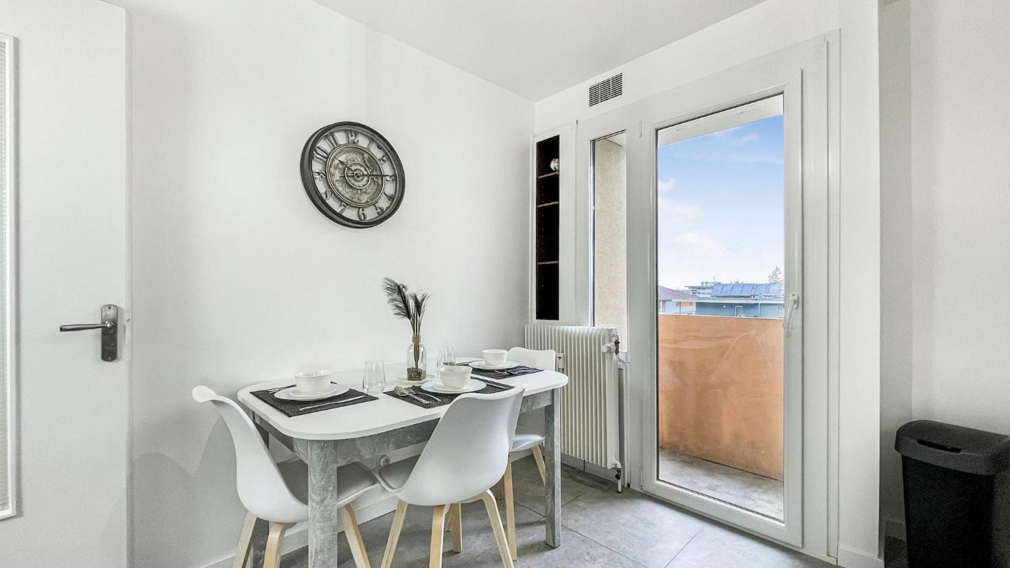 Homey La Coloc Mugi - Colocation Haut De Gamme - Chambres Privees - Balcon - Wifi Et Netflix - Proche Transports Commun 安纳马斯 外观 照片