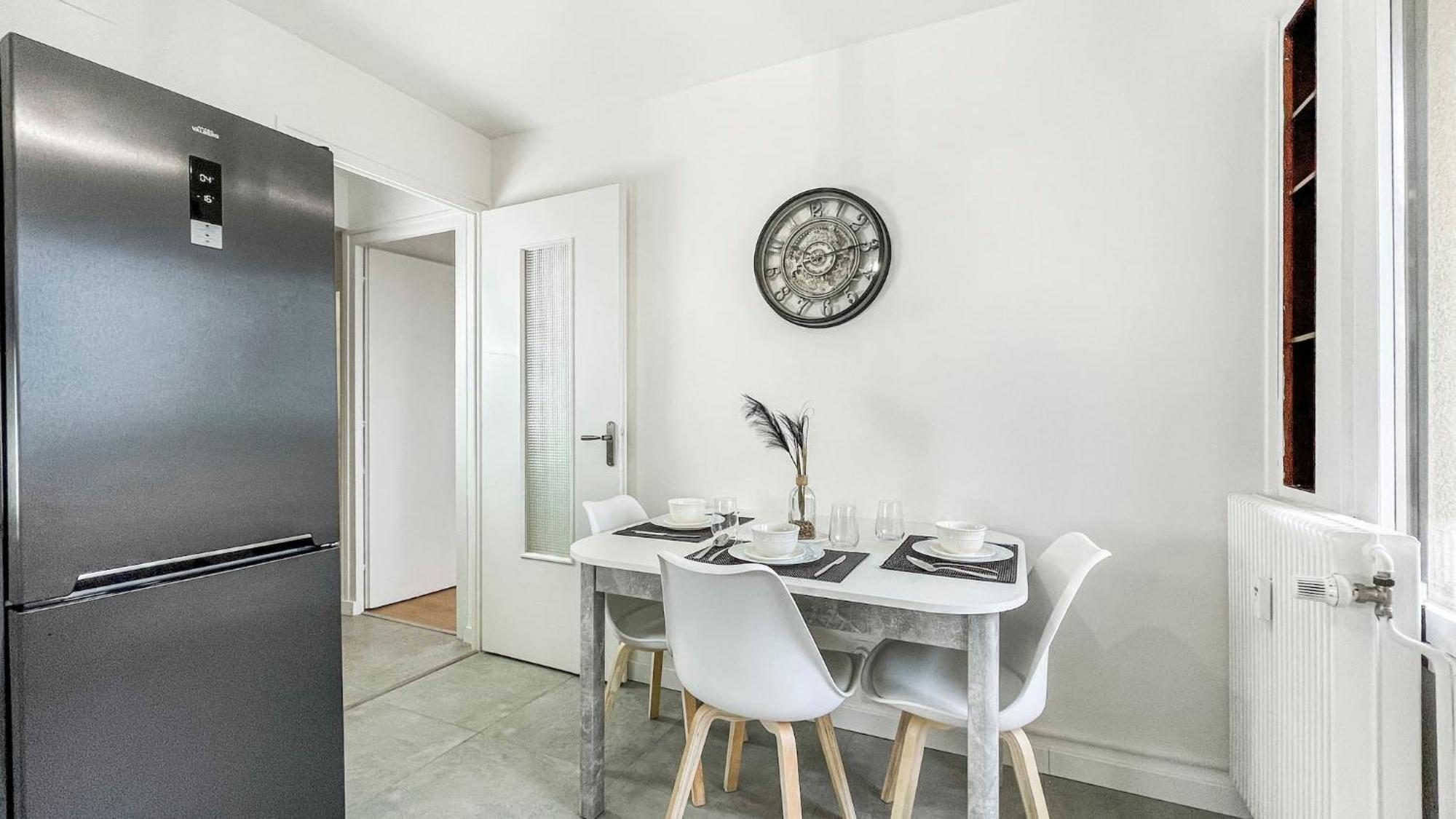Homey La Coloc Mugi - Colocation Haut De Gamme - Chambres Privees - Balcon - Wifi Et Netflix - Proche Transports Commun 安纳马斯 外观 照片